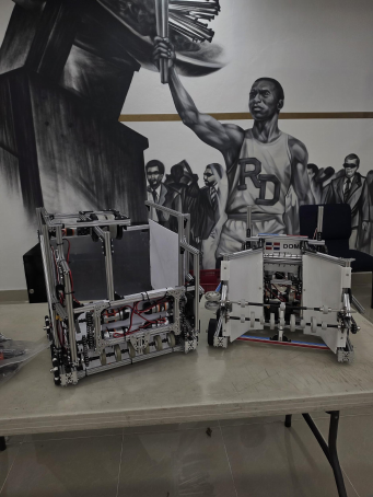 Robot desarrollado por el equipo dominicano